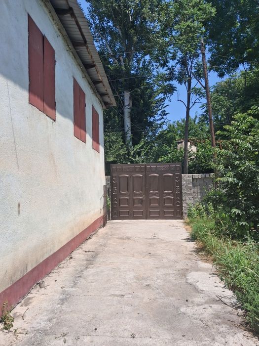 Загородный дом с отоплением водой свет и тд