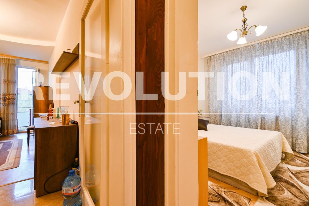 Дава се под наем Четиристаен апартамент в София, Оборище - 90 кв.м за 850 € - Снимка #6