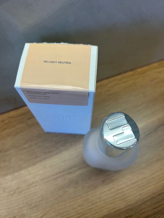 Фон Дьо Тен Haus Labs 110