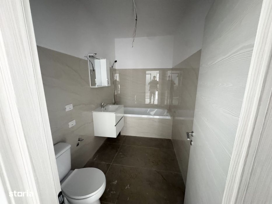 Apartament 3 camere, Giroc, decomandat, parcare inclusa