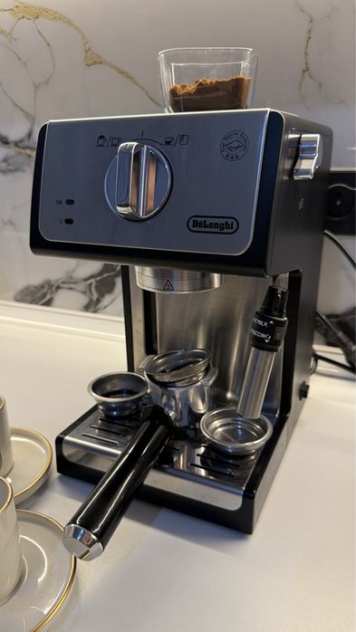 Продаю кофеварку DeLonghi ECP 35.31