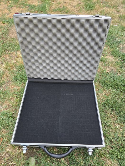 Troller metalic foto