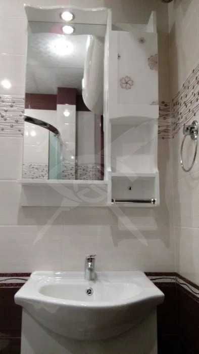 Продава се Тристаен апартамент в Пловдив, Южен - 88 кв.м за 1932 €/кв.м - Снимка #3