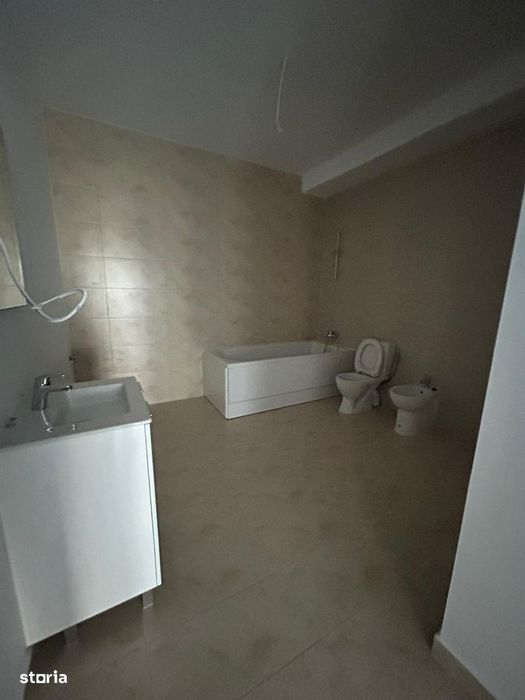 Apartament Cu 4 Camere/ Zona Gageni-Paulesti