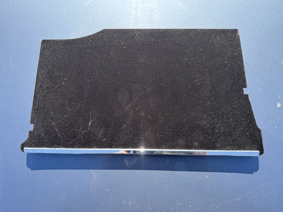 Разделител за Жабка W211