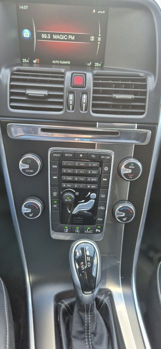 Volvo XC 60 R-Design Automat 2.0d cp 2014 Euro 6