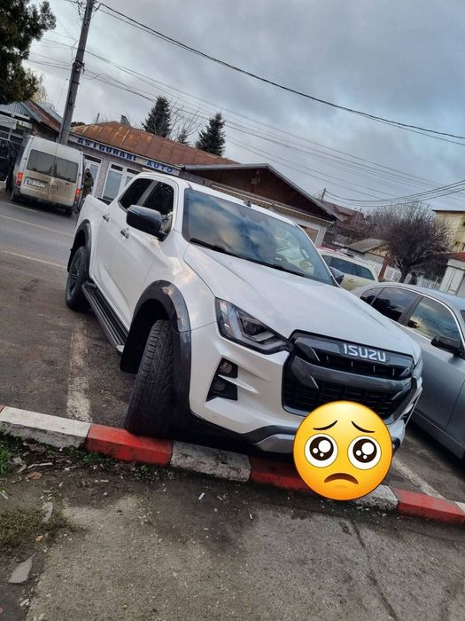 De Vânzare  Isuzu  D-MAX --EXECUTIVE +TVA