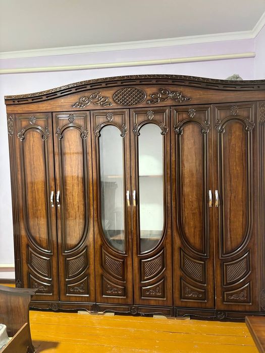 Срочно спальный гарнитур сатылады