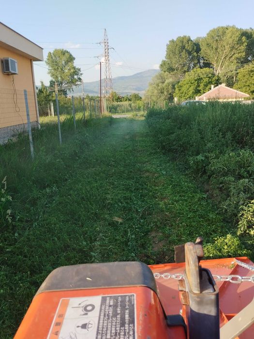 Услуги с трактор Кюстендил