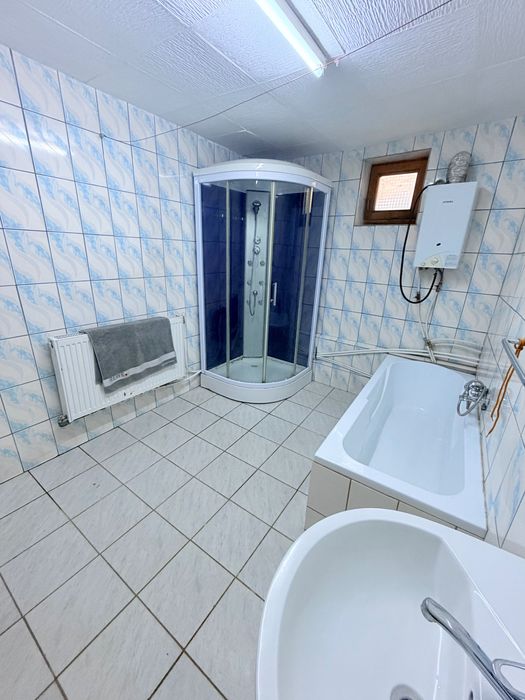 Vand casa in Paleu, Jud Bihor! 3 camere, living mare, garaj dublu. Teren 711 mp.