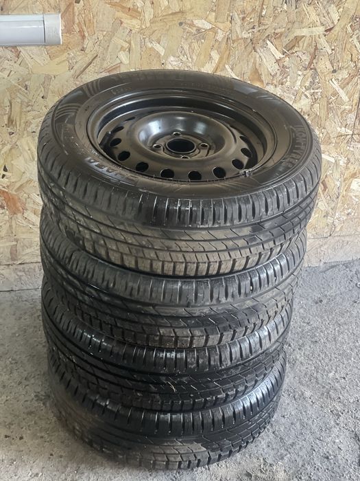 Комплект новых колес