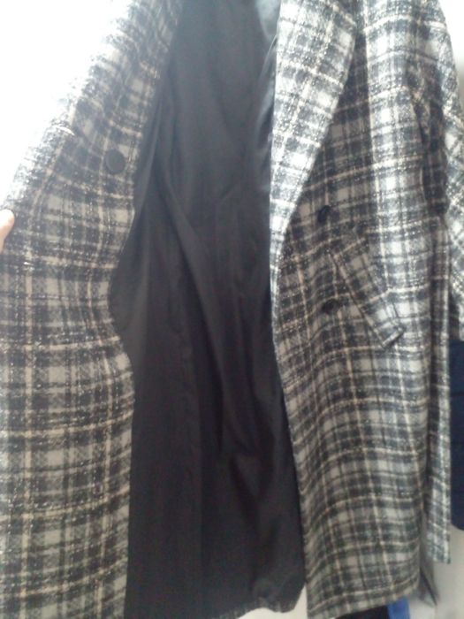 Продам пальто шерстяное