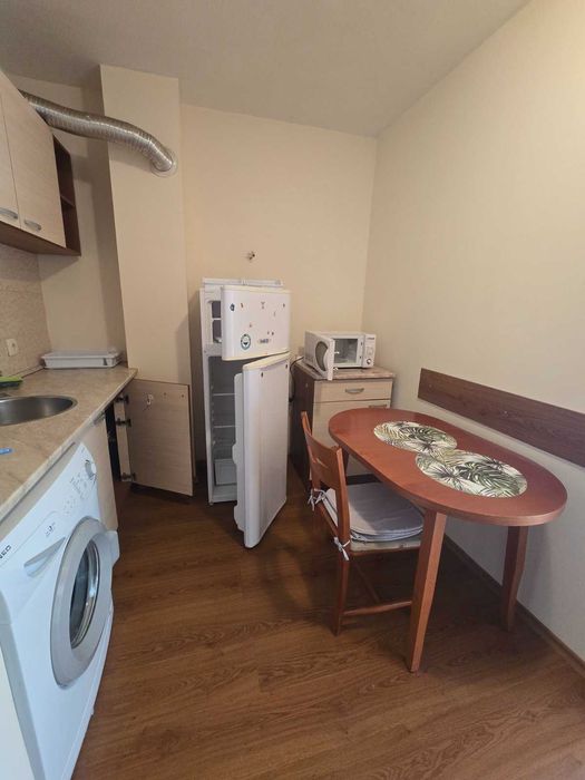 Дава се под наем Двустаен апартамент в Свищов - 68 кв.м за 199.41 € - Снимка #3