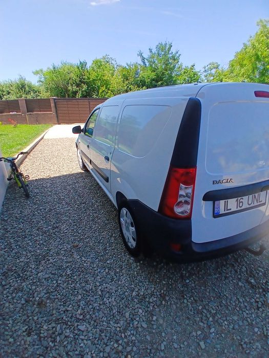 Vând dacia logan 1.6 benzină  cu gpl