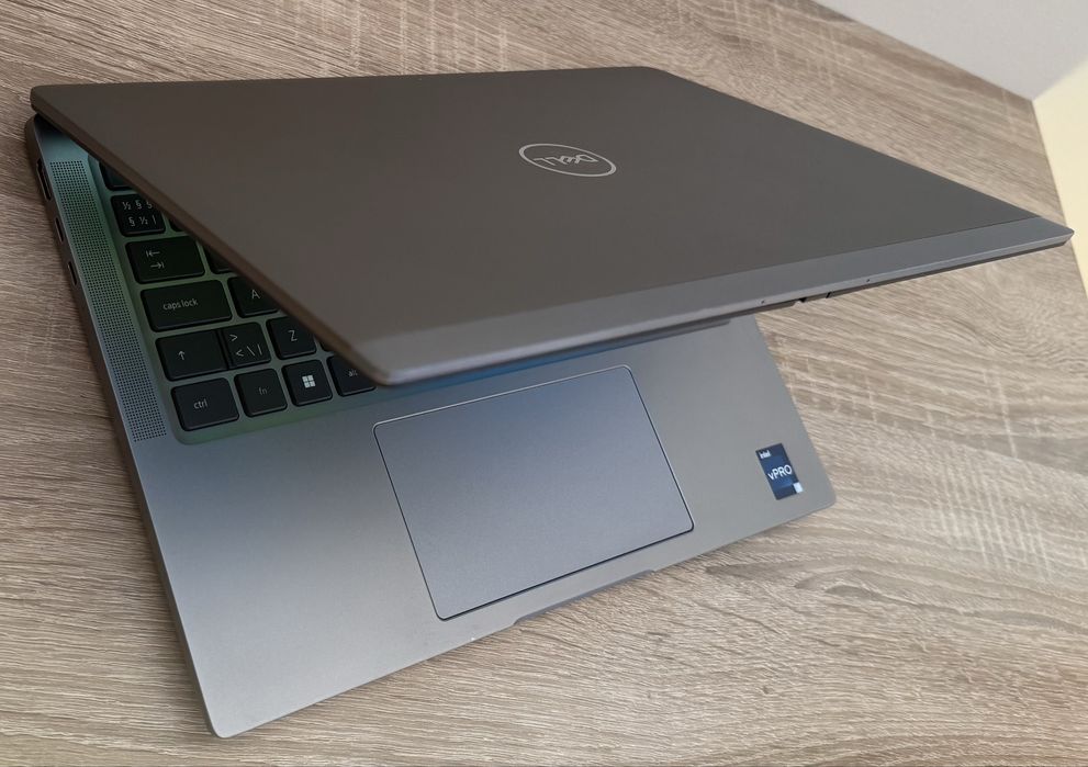 DELL Latitude 7440 32GB ram i7 13th! vs 7455 7450 touch 5450 3550 3450