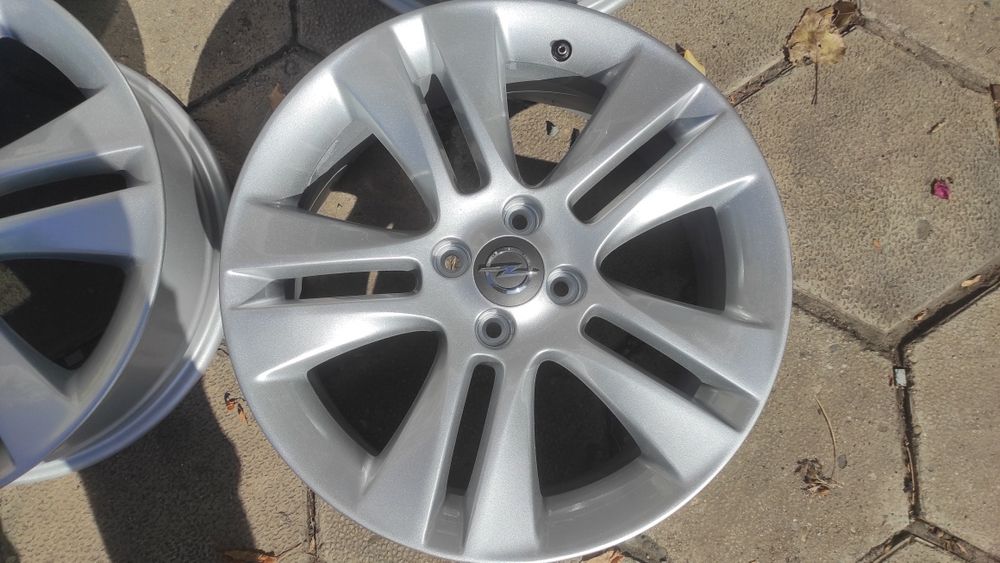 4x100 17 цола Опел