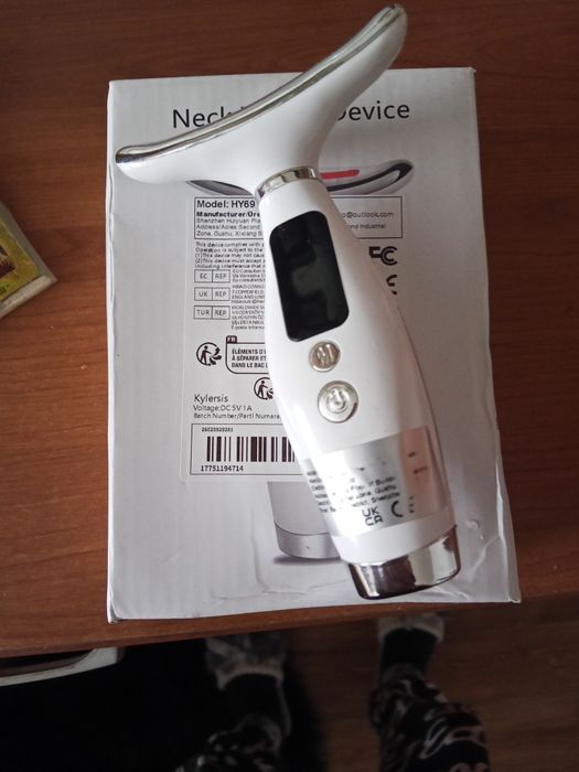 Продаётся массажёр для лица