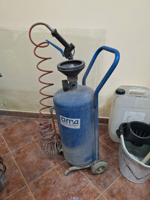 Продавам компресор,водоструйки, прахосмукачки