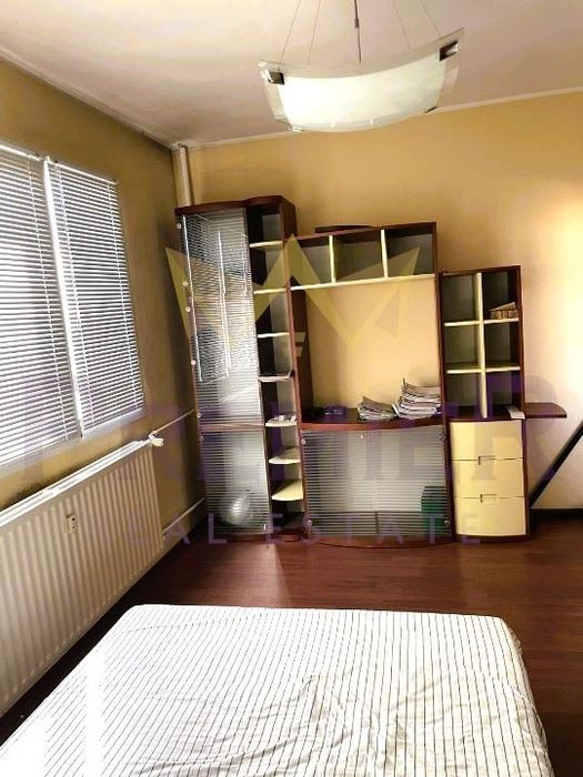 Продава се Тристаен апартамент в София, Лозенец - 83 кв.м за 3856 €/кв.м - Снимка #8