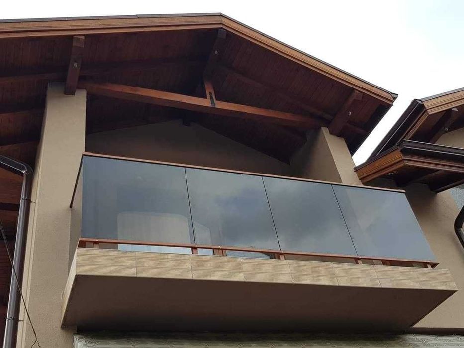 Алуминиеви парапети здрави като металните!