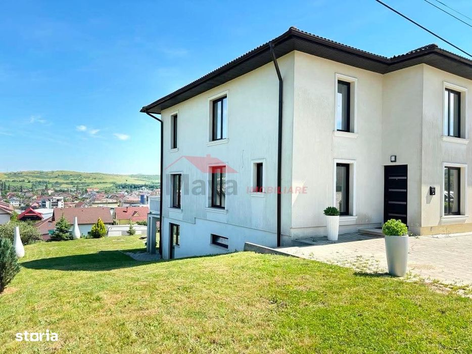 Casa tip Duplex, zona Rompetrol