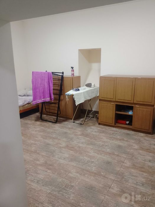 Есть комната на лабзаке возле парка Анхор