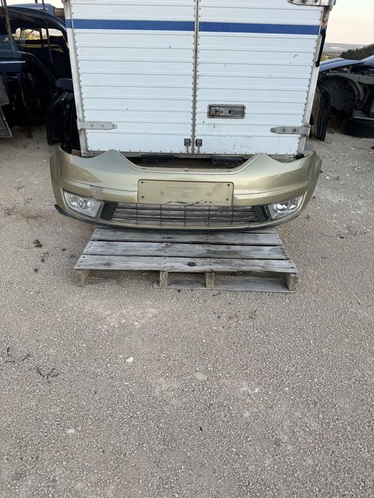 Предна броня Ford Galaxy