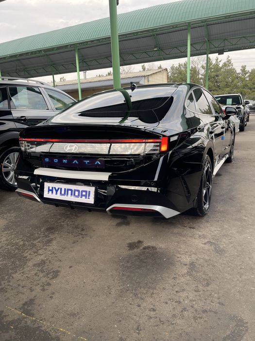 Hyundai Sonata  2.5full