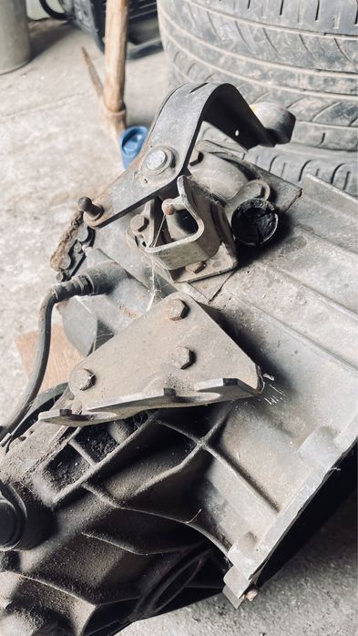 Коробка от мерседес Вито