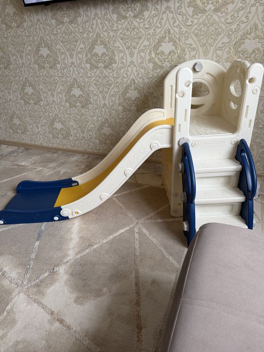 Продам детскую горку