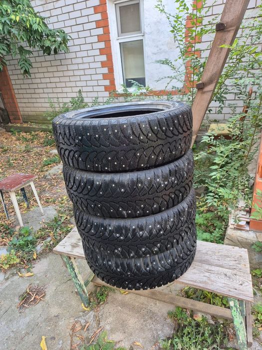 Продам зимние шины