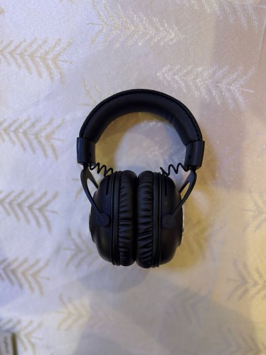 Игровые  Наушники Logitech G Pro