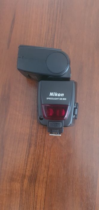 Профессиональная вспышка Nikon Speedlight SB-800