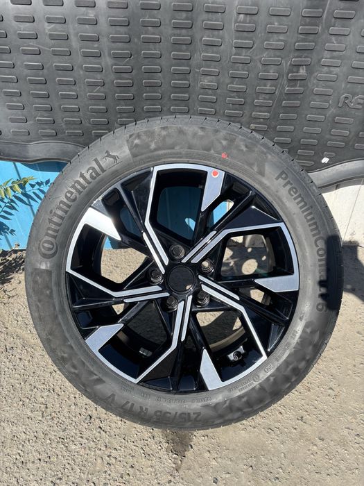 Продам резину Continental на Hyundai Sonata 2025