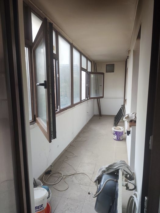 PF apart 2 cam sos Nicolina secția 6 poliție