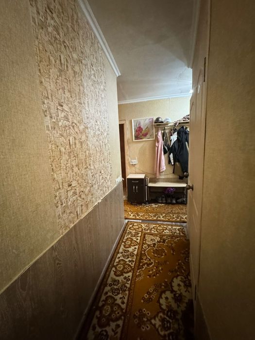 Продам 2 ком. Квартиру отличном районе