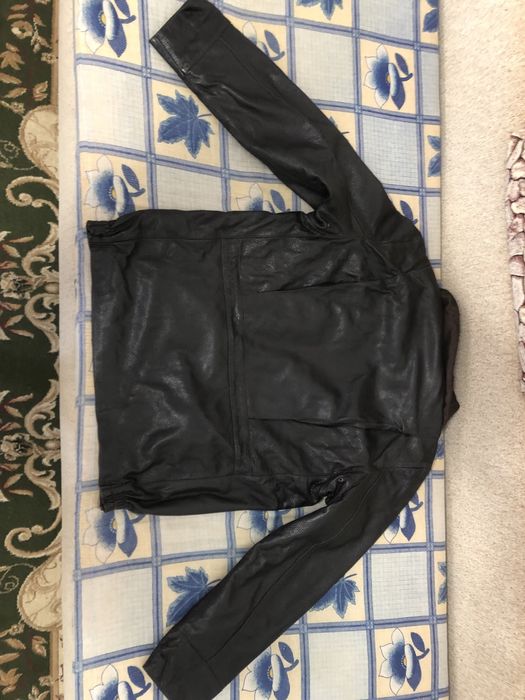 Продам «Пилотную» Кожаную куртку.