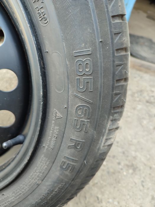 Roata auto marca Michelin