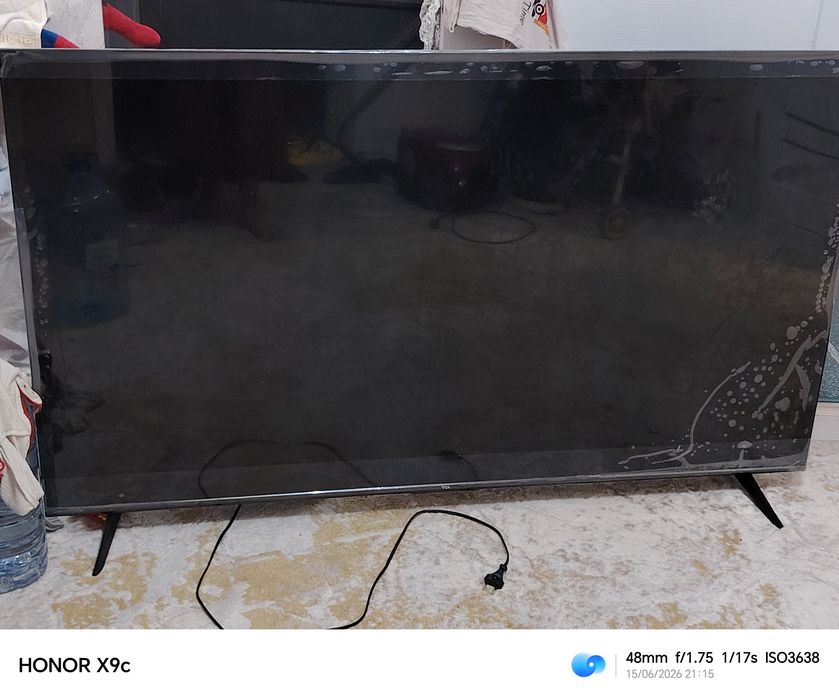 65 dyumlik televizor sotiladi holati yangi