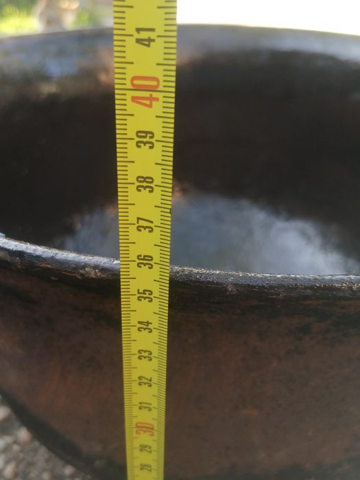 Vând căldare ceaun tuci