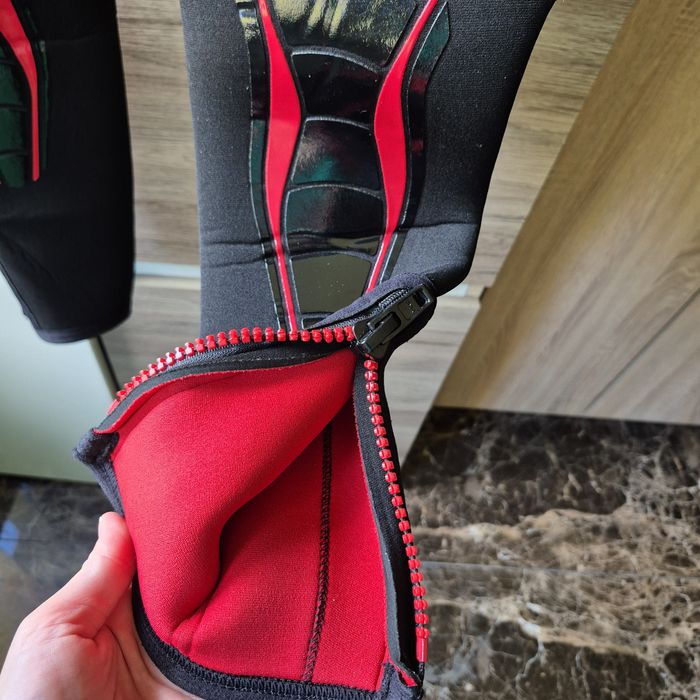 Дълъг детски неопрен