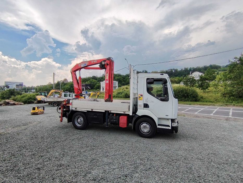 Renault Midlum 135 Bena cu Macara Fassi F95 An Fabricatie 2001 Kilometraj 274264 Km