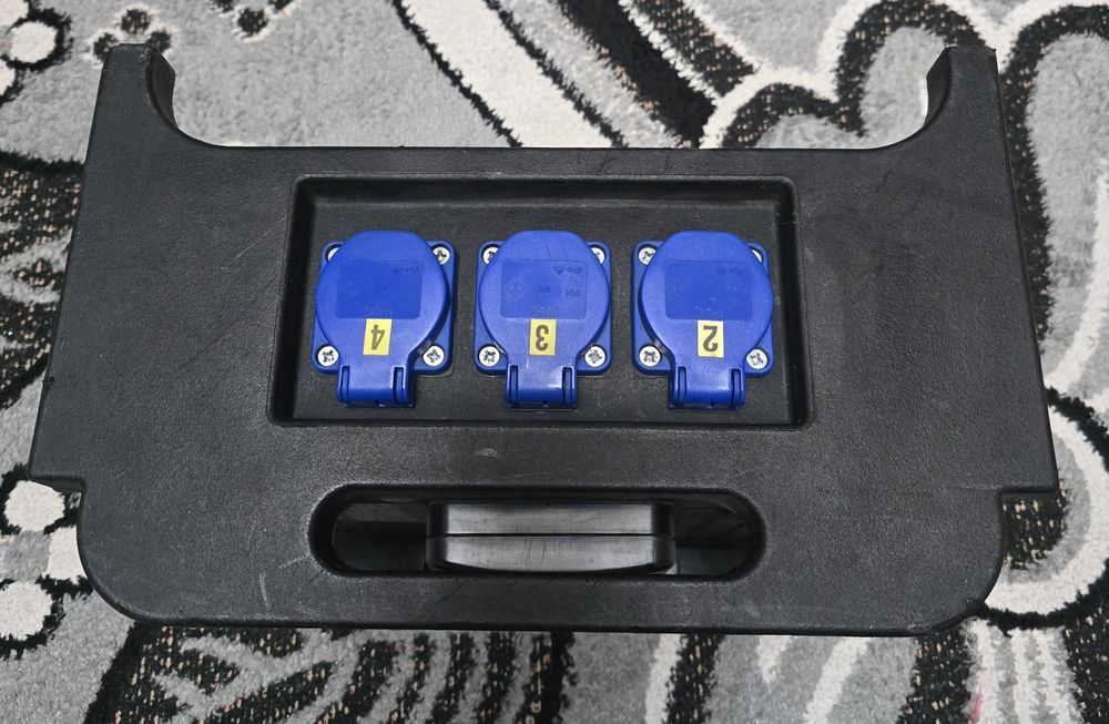 Vând Tablou Electric Friand K30 32A- 6x 230V+ trifazic 400V, verificat