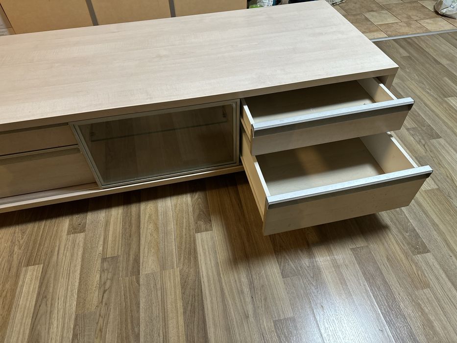 Тв шкаф/ шкаф за телевизор