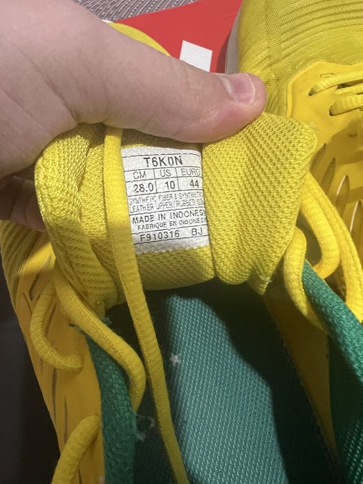 Маратонки Asics