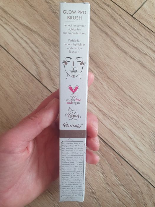 Luvia - Pensula #218