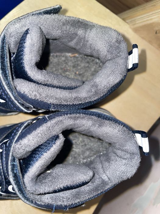 Детские ботинки 27 размер