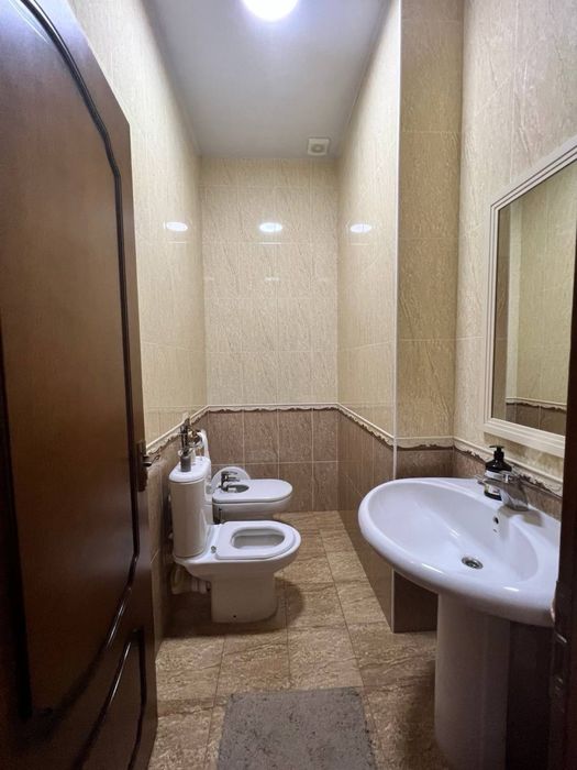 Сдается евродом 4 соток Яккасарай 3-х уровневый на 7 комнат