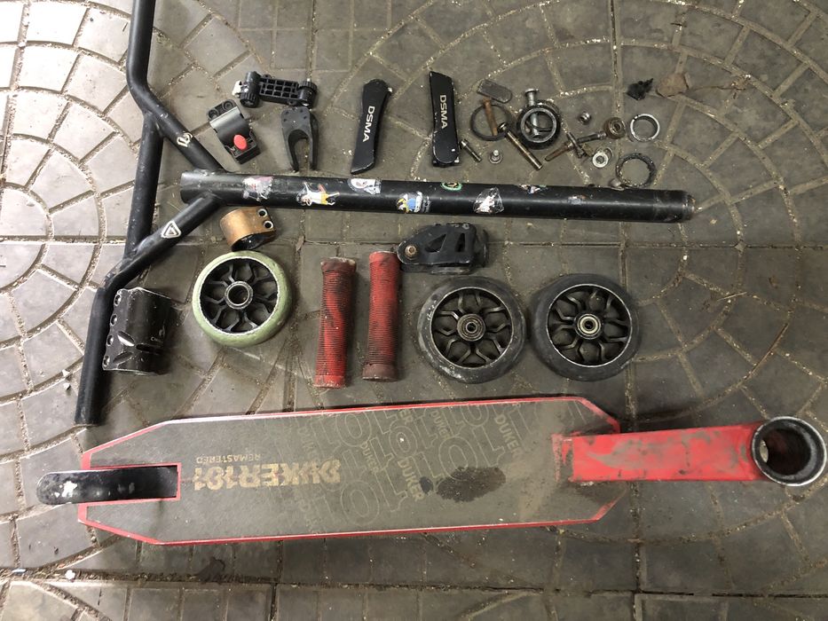 Самокаты и комплектующие.