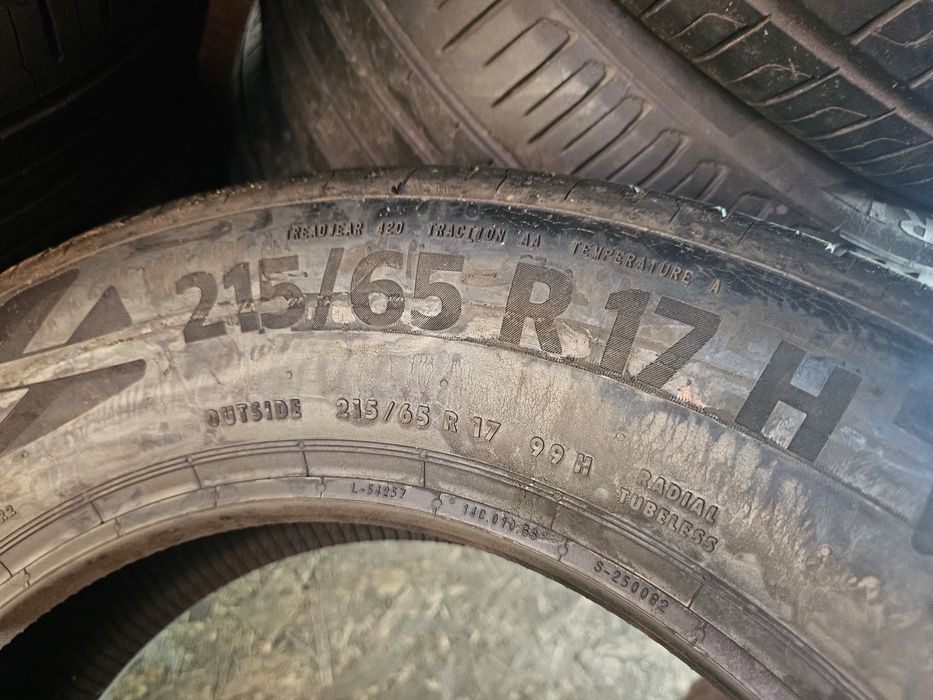 1x 215 65 17 vara continental eco 6 8mm